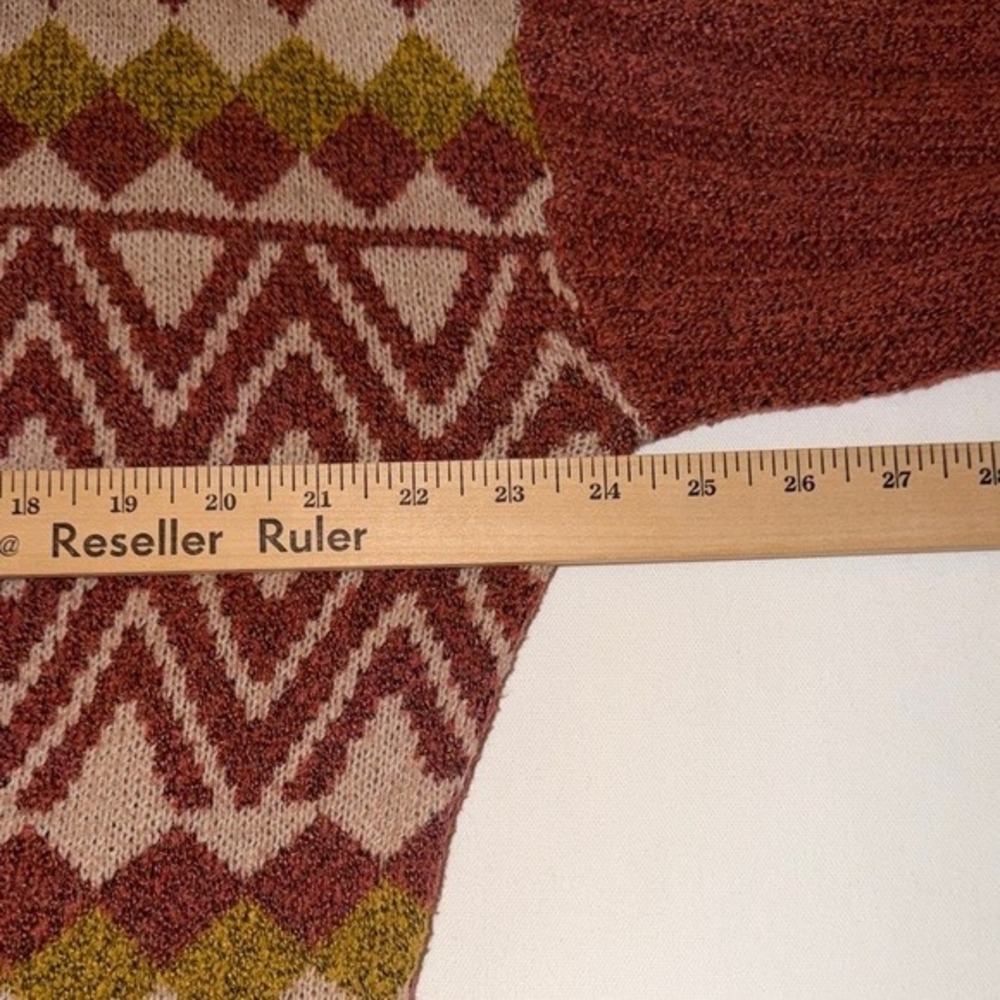 SO Sweater Womens Medium Turtleneck Rust Orange Geometric Fair Isle Knit - Picture 8 of 10